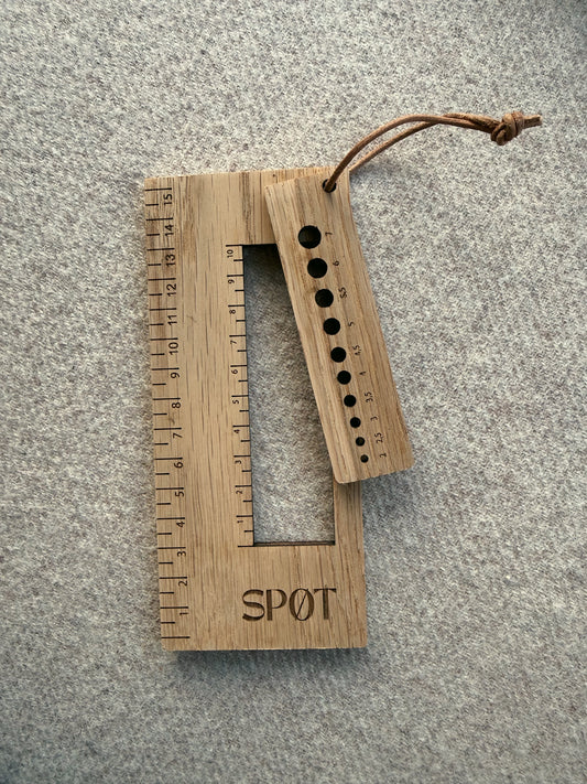 STRIKKEFASTHET- OG PINNEMÅLER